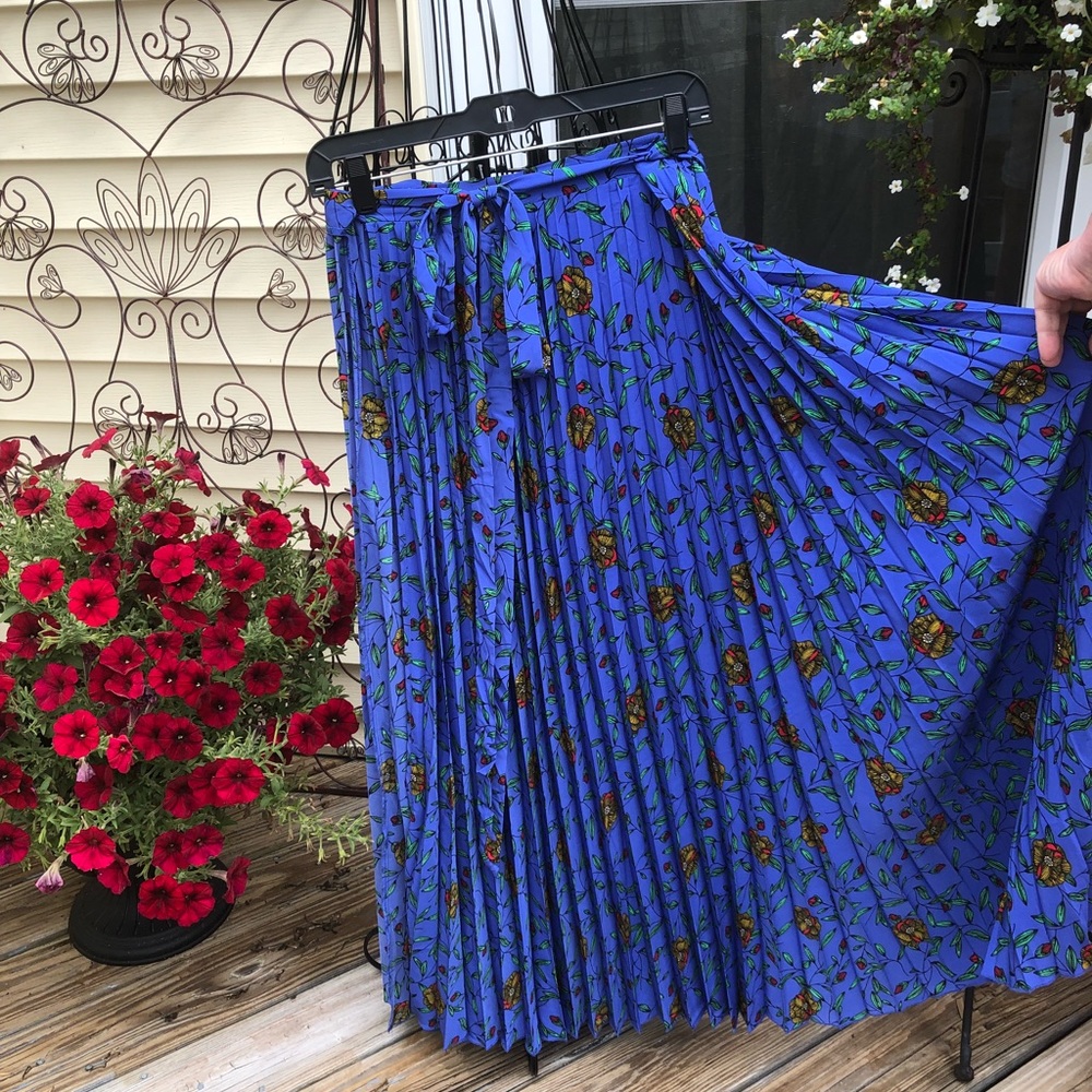 Lularoe Deanne skirt